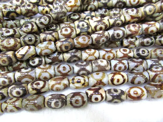 handmade agate 2strands 8x12mm genuine Tibetant Agate Rice barrel brown black green evil jewelry beads
handmade agate 2strands 8x12mm genuine Tibetant Agate Rice barrel brown black green evil jewelry beads