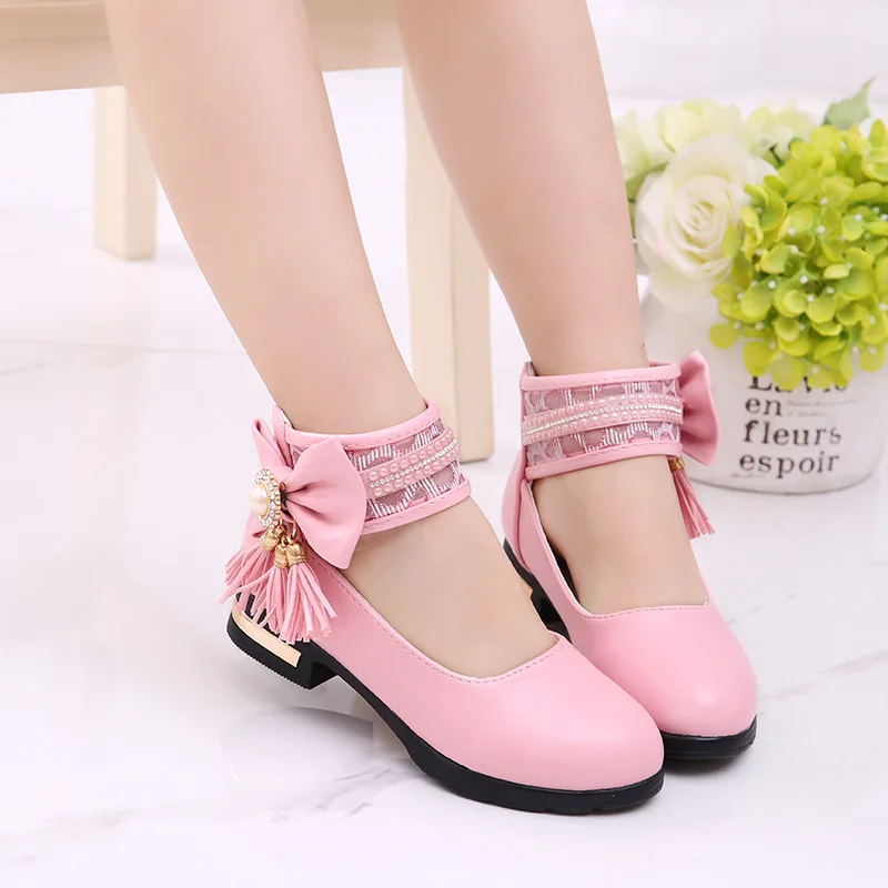 New Girls Shoes With Bow-tie Fashion Pearl Princess Shoes Girls Spring Autumn Children High Heels Shoes Black White Pink A847
New Girls Shoes With Bow-tie Fashion Pearl Princess Shoes Girls Spring Autumn Children High Heels Shoes Black White Pink A847