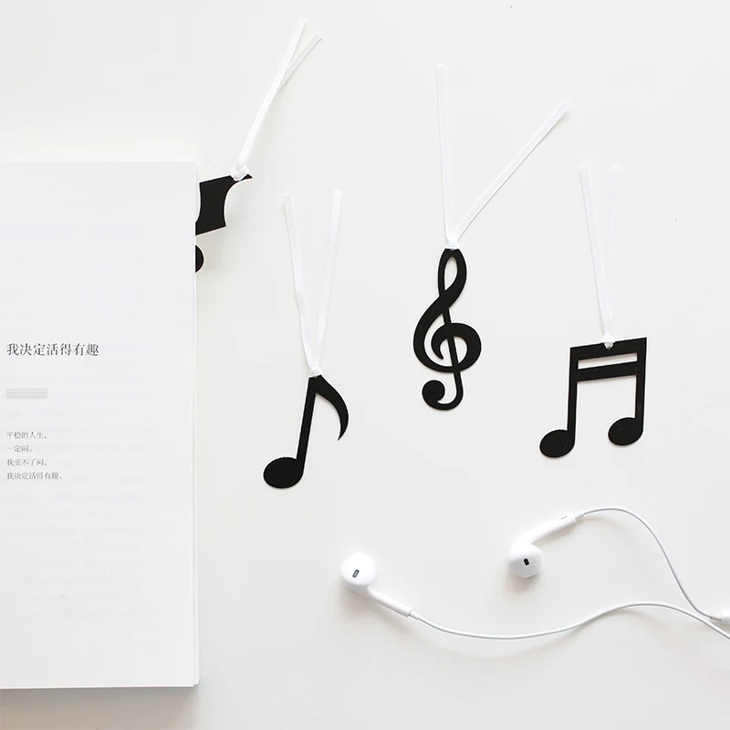 4 pcs Geometric bookmark set mini Music note Space Vintage book mark Gift Stationery Office School supplies marcadores A6767
4 pcs Geometric bookmark set mini Music note Space Vintage book mark Gift Stationery Office School supplies marcadores A6767