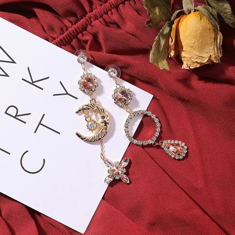 EARS HIGH Asymmetric Rhinestone Cross Cute Moon Round Circle Earrings for Girls Women Korean Style Statement Jewelry Brinco
EARS HIGH Asymmetric Rhinestone Cross Cute Moon Round Circle Earrings for Girls Women Korean Style Statement Jewelry Brinco