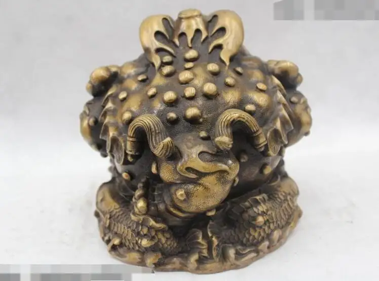 Free shipping S02930 8"Chinese Folk Pure Bronze Lucky excellent Money drawing Spittor Statue
Free shipping S02930 8"Chinese Folk Pure Bronze Lucky excellent Money drawing Spittor Statue