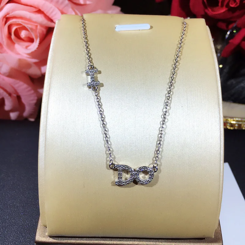925 Sterling Silver Pendant Trendy Gift Shining Zircon Necklace Fashion Original Designer Letter Engagement Necklace
925 Sterling Silver Pendant Trendy Gift Shining Zircon Necklace Fashion Original Designer Letter Engagement Necklace