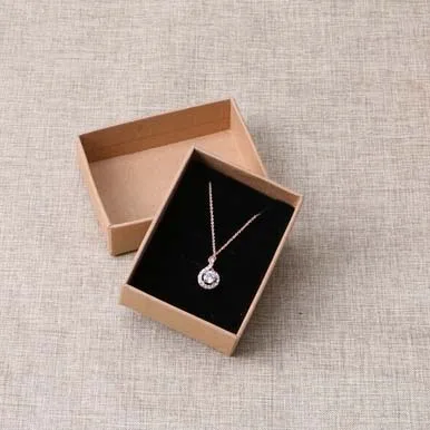 Vintage Kraft Necklace Box High Quality white purple pink necklace earring necklace set package box 30pcs/Lot 85*65*30mm size
Vintage Kraft Necklace Box High Quality white purple pink necklace earring necklace set package box 30pcs/Lot 85*65*30mm size