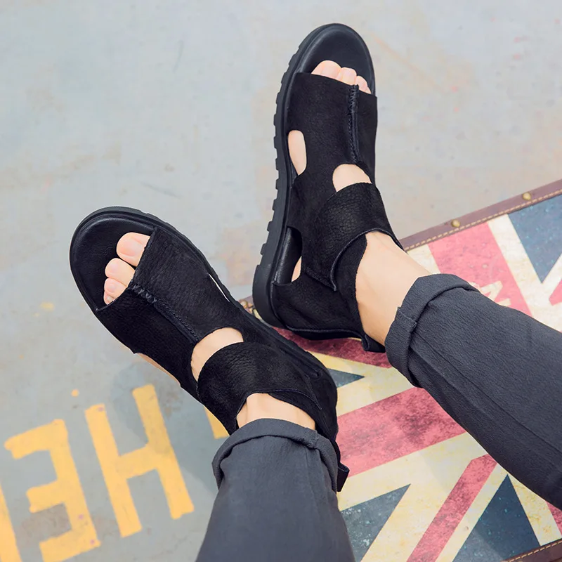 Hight cut Hook Loop Men Sandals Trendy Gladiator Leather Sandals Business Man Retro Summer Casual Shoes
Hight cut Hook Loop Men Sandals Trendy Gladiator Leather Sandals Business Man Retro Summer Casual Shoes