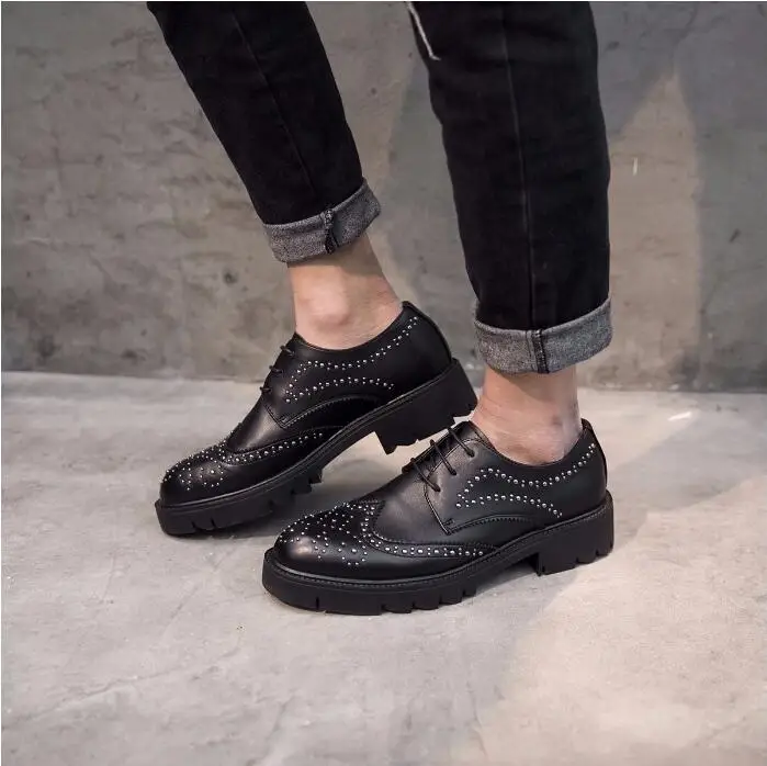 Lace-Up Men's Oxfords Smart Casual Shoes Platform Carved Borgue Shoes Male Rivets Height Increasing Office Suit Men's Dress Shoe
Lace-Up Men's Oxfords Smart Casual Shoes Platform Carved Borgue Shoes Male Rivets Height Increasing Office Suit Men's Dress Shoe