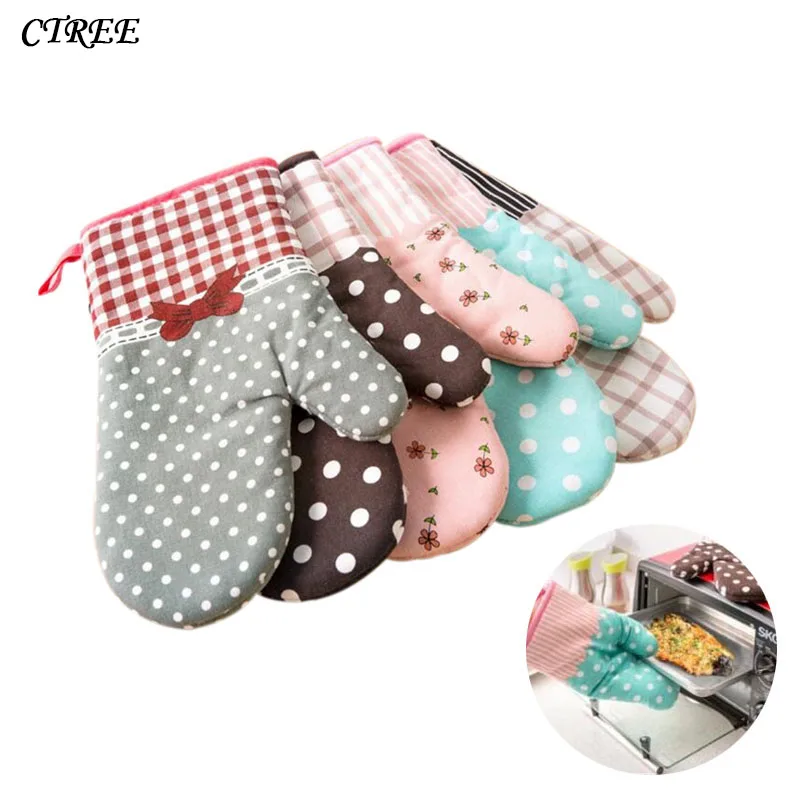 CTREE 1Pcs Oven Mitts Cotton Oven Glove Heatproof Mitten Kitchen Cooking Microwave Oven Insulated Non-slip Glove Thickening C756
CTREE 1Pcs Oven Mitts Cotton Oven Glove Heatproof Mitten Kitchen Cooking Microwave Oven Insulated Non-slip Glove Thickening C756