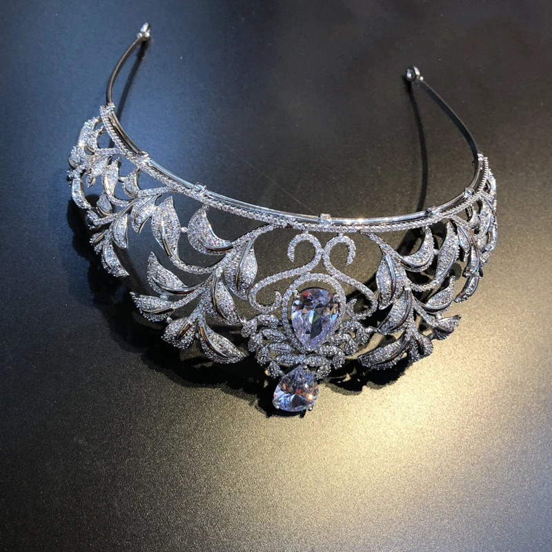 Full Zircon Tiara Bride Crown Diadem Mariage Wedding Hair Accessories Prom Party Festival Birthday Woman Girls Jewelry Gift
Full Zircon Tiara Bride Crown Diadem Mariage Wedding Hair Accessories Prom Party Festival Birthday Woman Girls Jewelry Gift