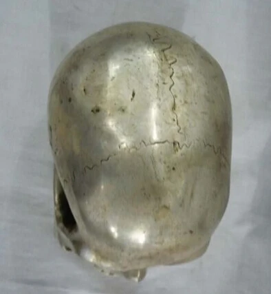 Copper Brass CHINESE crafts Asian Wonderful Tibetan Silver Skull death's head netsuke sculpture
Copper Brass CHINESE crafts Asian Wonderful Tibetan Silver Skull death's head netsuke sculpture