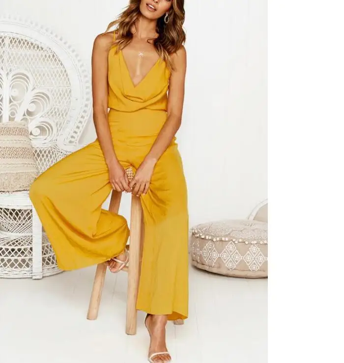 2019 Elegant strap Deep v-neck women backless jumpsuit playsuit Summer loose casual Solid wide leg jumpsuit long pant overalls
2019 Elegant strap Deep v-neck women backless jumpsuit playsuit Summer loose casual Solid wide leg jumpsuit long pant overalls