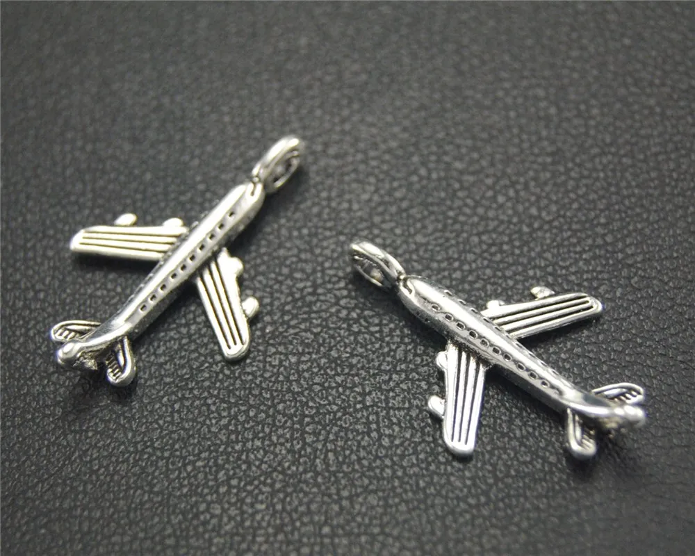 50pcs Silver Color airplane Charm DIY Necklace Bracelet Bangle Findings 24x15mm A1781
50pcs Silver Color airplane Charm DIY Necklace Bracelet Bangle Findings 24x15mm A1781