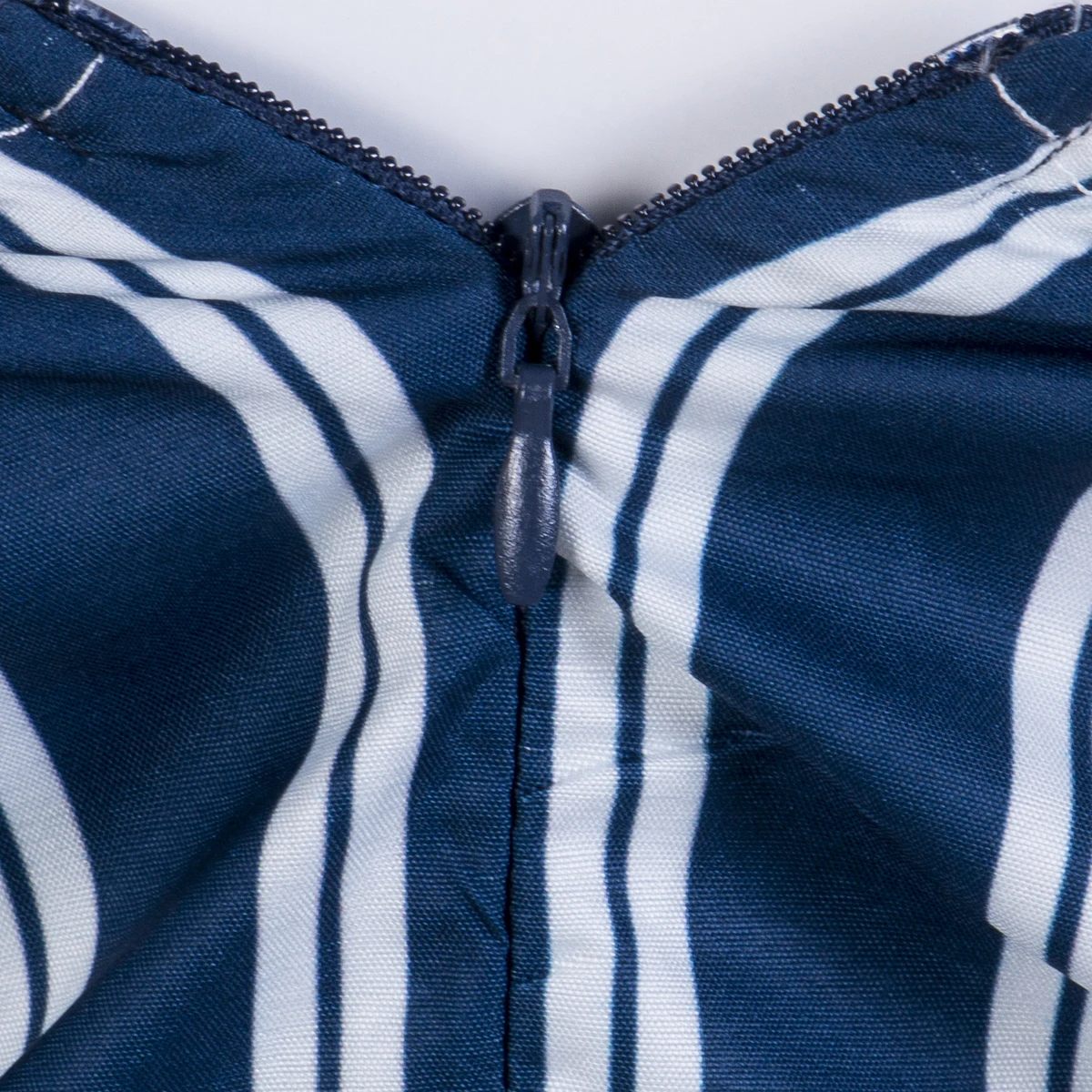 Hirigin 2017 Fashion Women Dress Asymmetrical Bandage Striped Dress Women Cloak Sleeve Off-Shoulder Dresses For Women Hot New
Hirigin 2017 Fashion Women Dress Asymmetrical Bandage Striped Dress Women Cloak Sleeve Off-Shoulder Dresses For Women Hot New