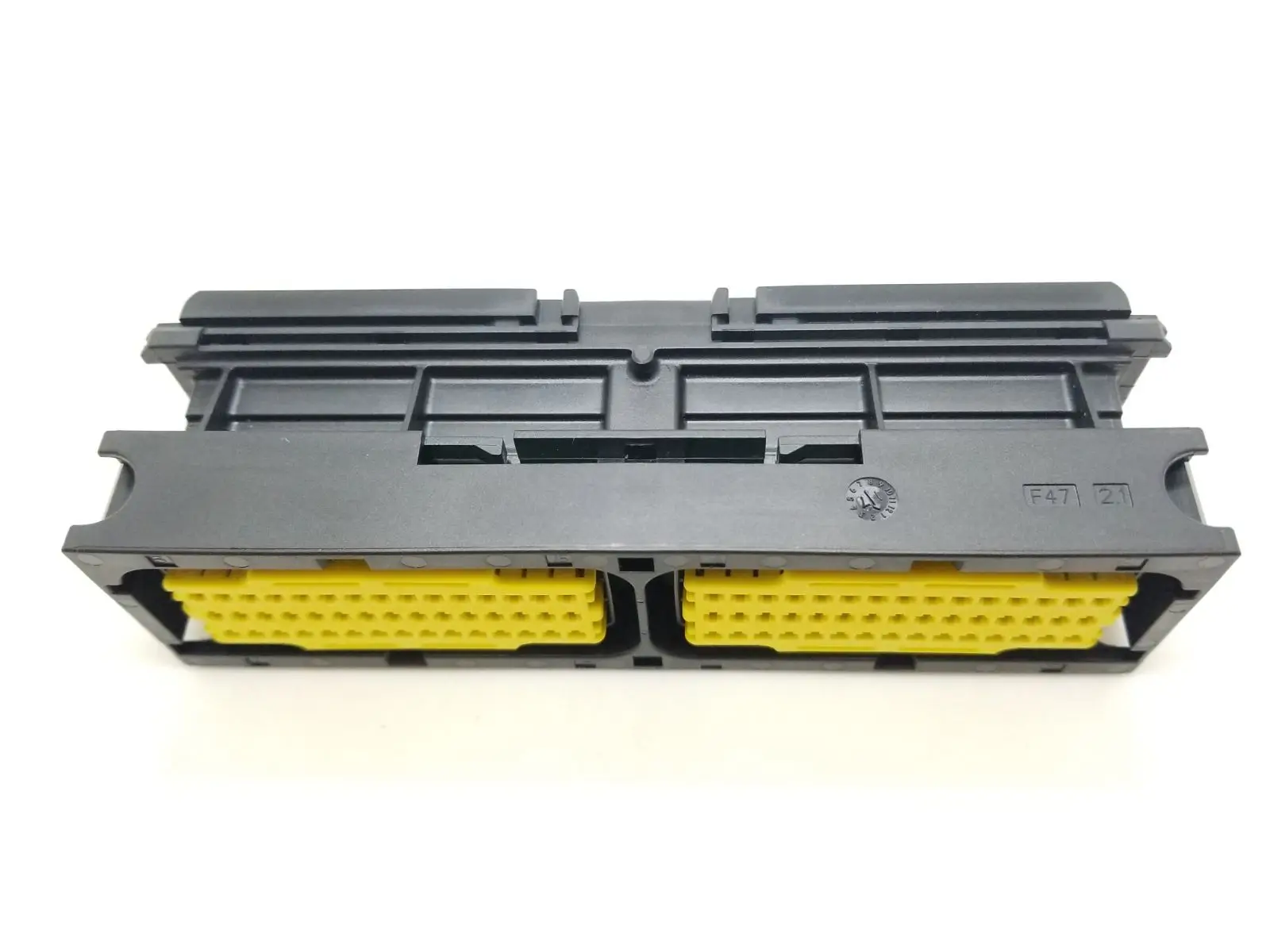 90 pins plug for cable harness socket of ECU computer board of Yuchai Heavy Gas Truck
90 pins plug for cable harness socket of ECU computer board of Yuchai Heavy Gas Truck