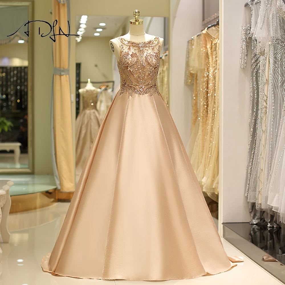 ADLN Long Evening Dress 2020 New Arrival A Line Special Occasion Prom Gown Custom Made Illusion Bodice Heavily Beaded Party Wear
ADLN Long Evening Dress 2020 New Arrival A Line Special Occasion Prom Gown Custom Made Illusion Bodice Heavily Beaded Party Wear