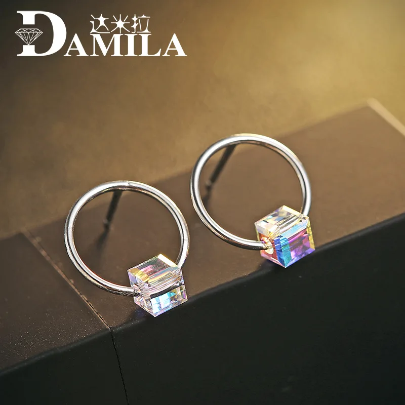 Fashion 100% 925 sterling silver square earrings for women Silver 925 jewelry stud earrings Crystal stone earing for female girl
Fashion 100% 925 sterling silver square earrings for women Silver 925 jewelry stud earrings Crystal stone earing for female girl