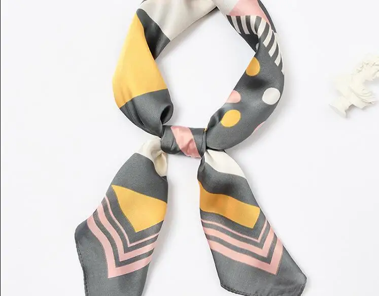 Yishine 70*70 CM Women Multifunction Polyester Silk Scarf Elegant Leaves Printed Satin Small Square Wraps Scarves Shawl
Yishine 70*70 CM Women Multifunction Polyester Silk Scarf Elegant Leaves Printed Satin Small Square Wraps Scarves Shawl
