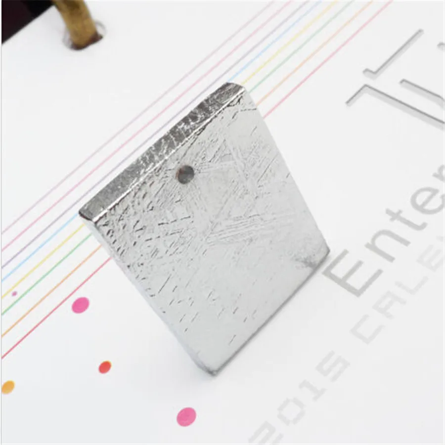 Genuine Natural Gibeon Meteorite Silver Plated Fashion Charm Pendant Suspension Jewelry Rectangle Powerful Necklace Pendant Men
Genuine Natural Gibeon Meteorite Silver Plated Fashion Charm Pendant Suspension Jewelry Rectangle Powerful Necklace Pendant Men