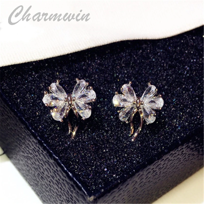 Charmwin новые модные трендовые классические серьги-гвоздики с бабочками для женщин PE1800
Charmwin новые модные трендовые классические серьги-гвоздики с бабочками для женщин PE1800
