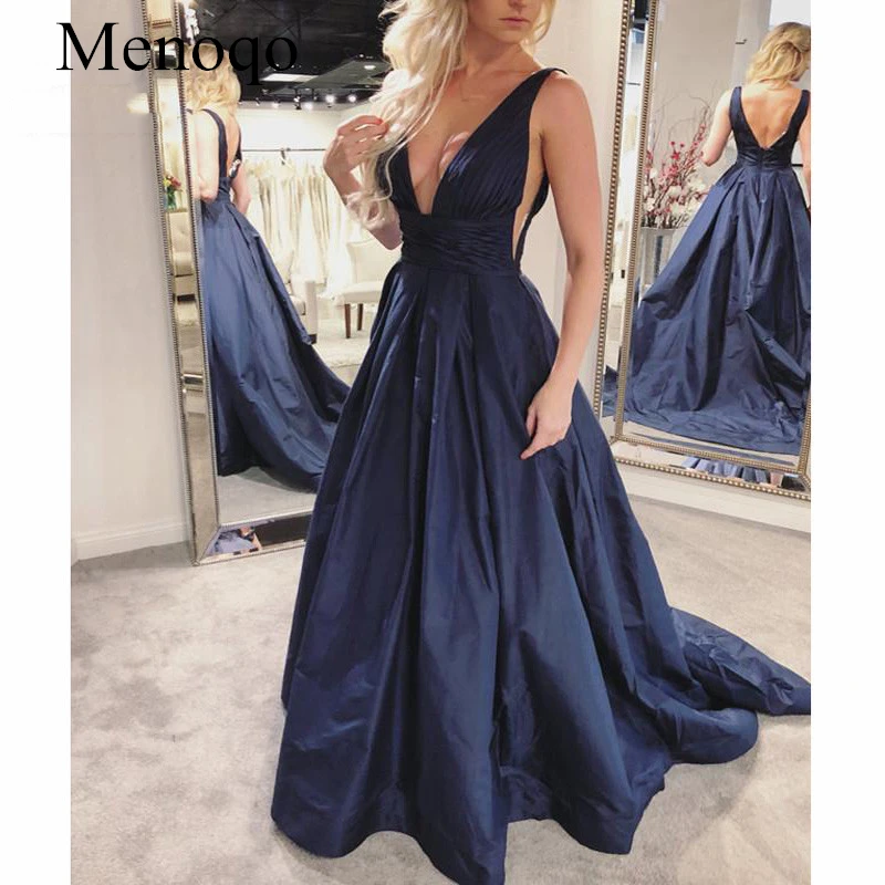 Elegant 2020 Navy Blue Prom Dresses Long Floor Length Deep V-Neck Sleeveless Tank Satin Backless Formal Evening Party Dress
Elegant 2020 Navy Blue Prom Dresses Long Floor Length Deep V-Neck Sleeveless Tank Satin Backless Formal Evening Party Dress