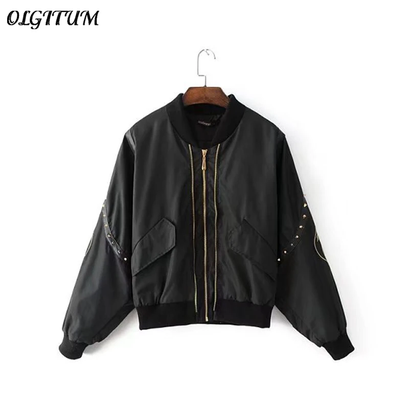 European Style Fashion Rivet Jacket High Quality Trend Women Coat Zipper Embroidery Stitching Jacket Puff Sleeve Black Outwear
European Style Fashion Rivet Jacket High Quality Trend Women Coat Zipper Embroidery Stitching Jacket Puff Sleeve Black Outwear