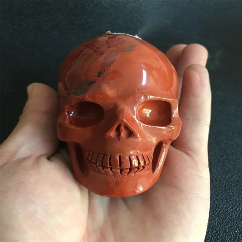 About 6-8 cm in natural red jasper crystal skull carved, crystal skull home decoration
About 6-8 cm in natural red jasper crystal skull carved, crystal skull home decoration
