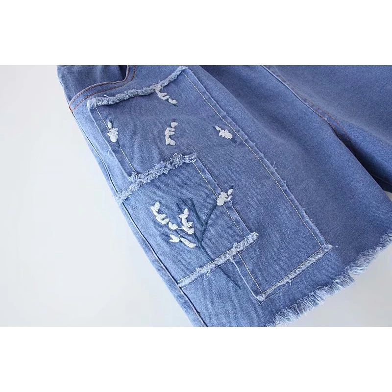 Plus Size 4XL Embroidery Summer Denim Shorts Stretchable Slim Fitness Oversize Women shorts
Plus Size 4XL Embroidery Summer Denim Shorts Stretchable Slim Fitness Oversize Women shorts