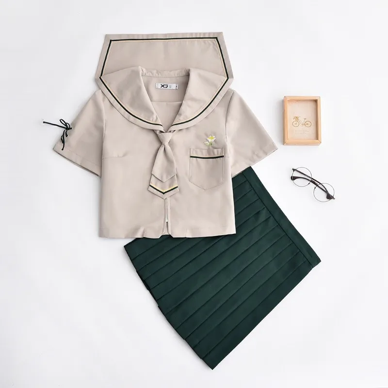 2021 New Japanese Sailor School Uniform Female Women Cosplay School Girl Clothing White Shirt Green Pleated Skirt Sailor Suits
2021 New Japanese Sailor School Uniform Female Women Cosplay School Girl Clothing White Shirt Green Pleated Skirt Sailor Suits