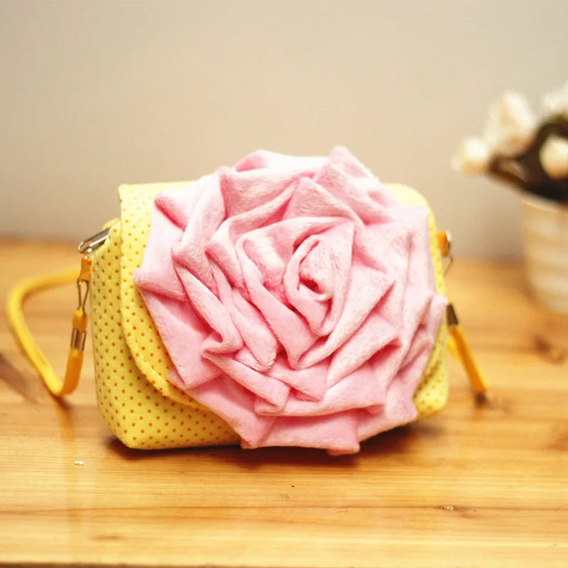 Cotton Floral Princess Children School Bags Kids Mini Messenger Bag Small Pouches Bolsas Feminina For Kindergarten Baby Girls
Cotton Floral Princess Children School Bags Kids Mini Messenger Bag Small Pouches Bolsas Feminina For Kindergarten Baby Girls