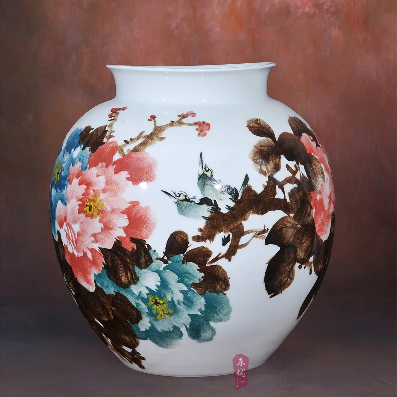 Jingdezhen Huang Xiaoling ceramic porcelain vase blossoming new fashion living room decoration Home Furnishing jar
Jingdezhen Huang Xiaoling ceramic porcelain vase blossoming new fashion living room decoration Home Furnishing jar