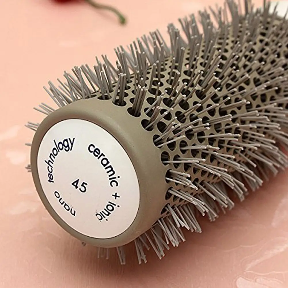 Hair Brush Ceramic Iron Round Comb Barber Dressing Salon Styling (escova de cabelo peine de volumen Volume peigne Beauty Tools
Hair Brush Ceramic Iron Round Comb Barber Dressing Salon Styling (escova de cabelo peine de volumen Volume peigne Beauty Tools