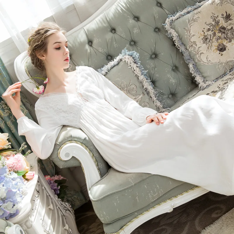 2020 Women Cotton Sexy Long Sleeve Nightgowns Female Lace Sweet Princess Nightdress Elegant Loose Sleepwear V-neck Home Dress
2020 Women Cotton Sexy Long Sleeve Nightgowns Female Lace Sweet Princess Nightdress Elegant Loose Sleepwear V-neck Home Dress