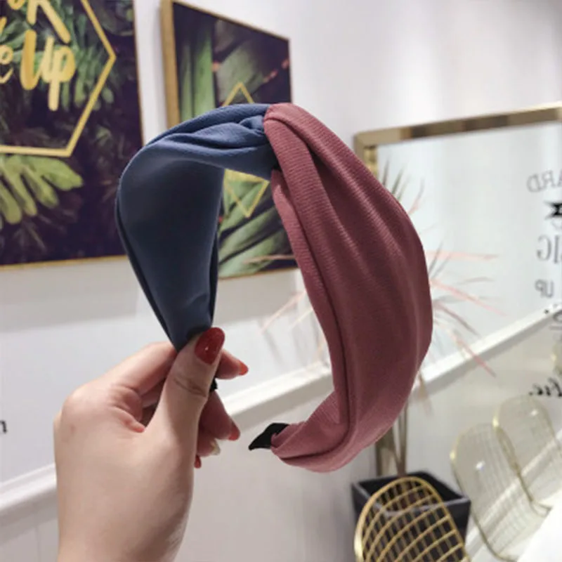 2019 Korea Patchwork Cloth Middle Knotted Hairbands For Women Hair Accessories Wide Headbands Headwear Wholesale 
2019 Korea Patchwork Cloth Middle Knotted Hairbands For Women Hair Accessories Wide Headbands Headwear Wholesale