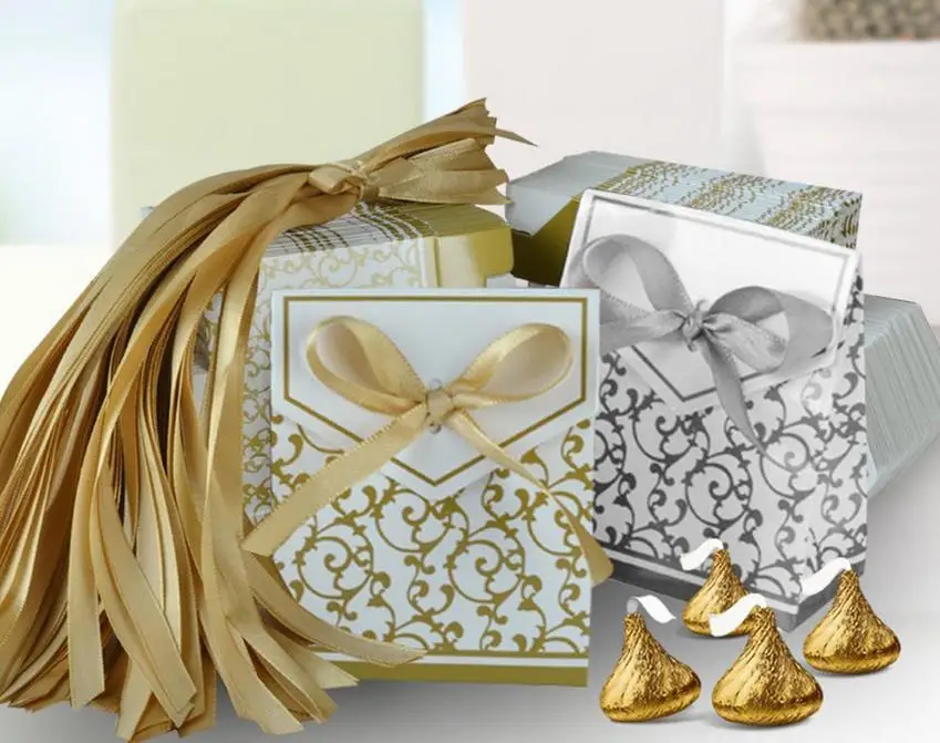 Wedding Favour Favor Bag Sweet Cake Gift Candy Wrap Paper Boxes Bags Anniversary Party Birthday Baby Shower Presents Box 2colors
Wedding Favour Favor Bag Sweet Cake Gift Candy Wrap Paper Boxes Bags Anniversary Party Birthday Baby Shower Presents Box 2colors
