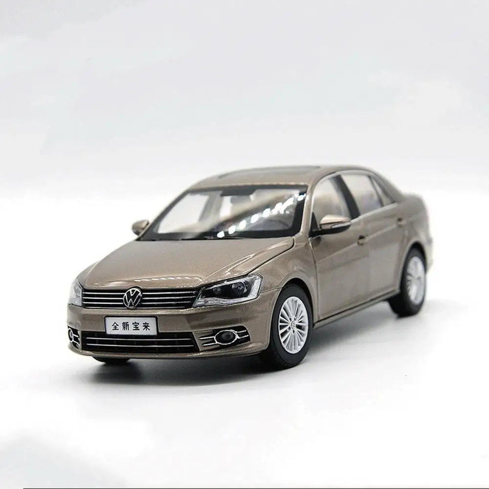 Модель автомобиля VW Volkswagen Bora 1/18, литой золотой автомобиль, игрушка, масштаб 2010
Модель автомобиля VW Volkswagen Bora 1/18, литой золотой автомобиль, игрушка, масштаб 2010