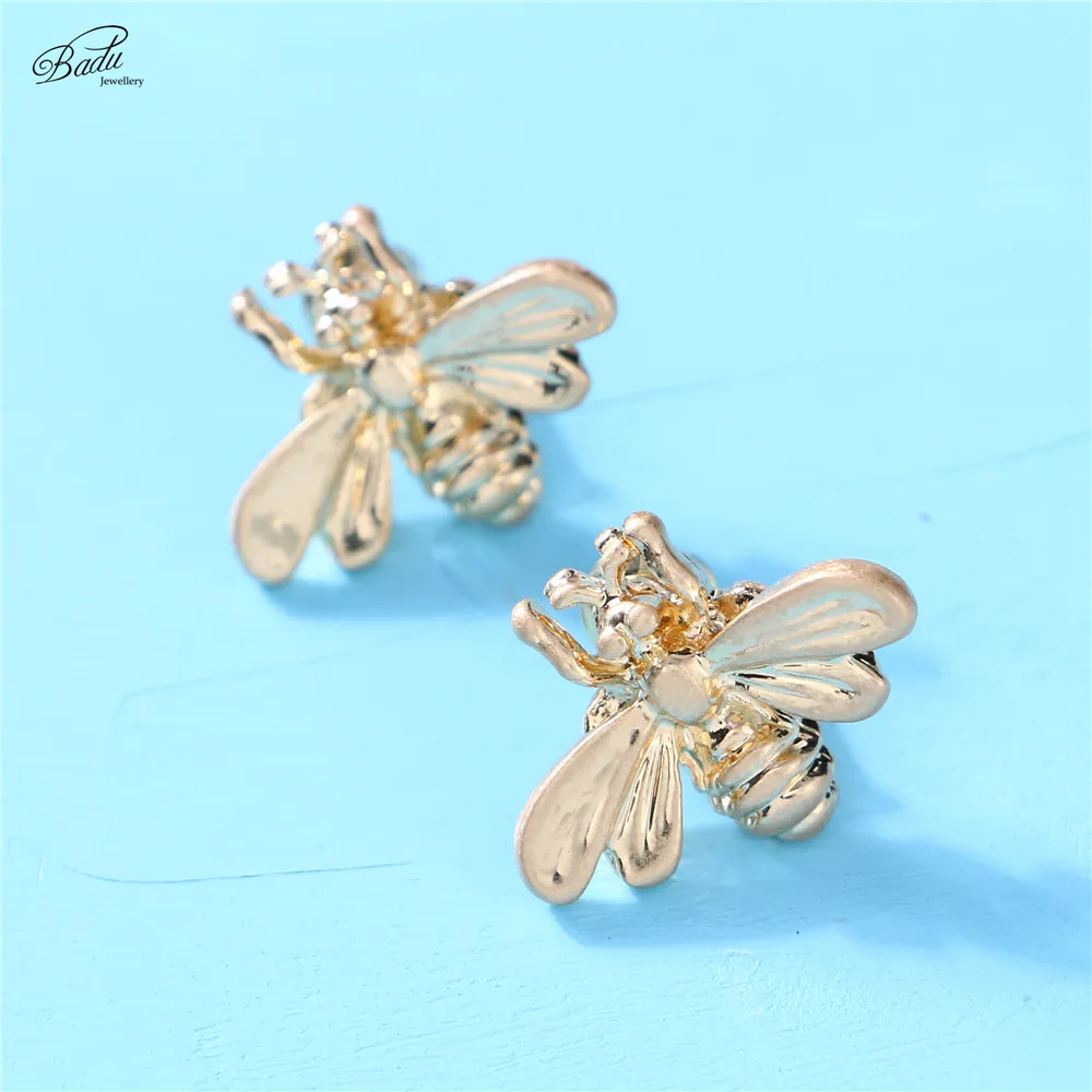 Badu Gold Butterfly Stud Earring Cute Women Studs Charm Jewelry Minimalist Fashion Brincos Pendientes Wholesale
Badu Gold Butterfly Stud Earring Cute Women Studs Charm Jewelry Minimalist Fashion Brincos Pendientes Wholesale