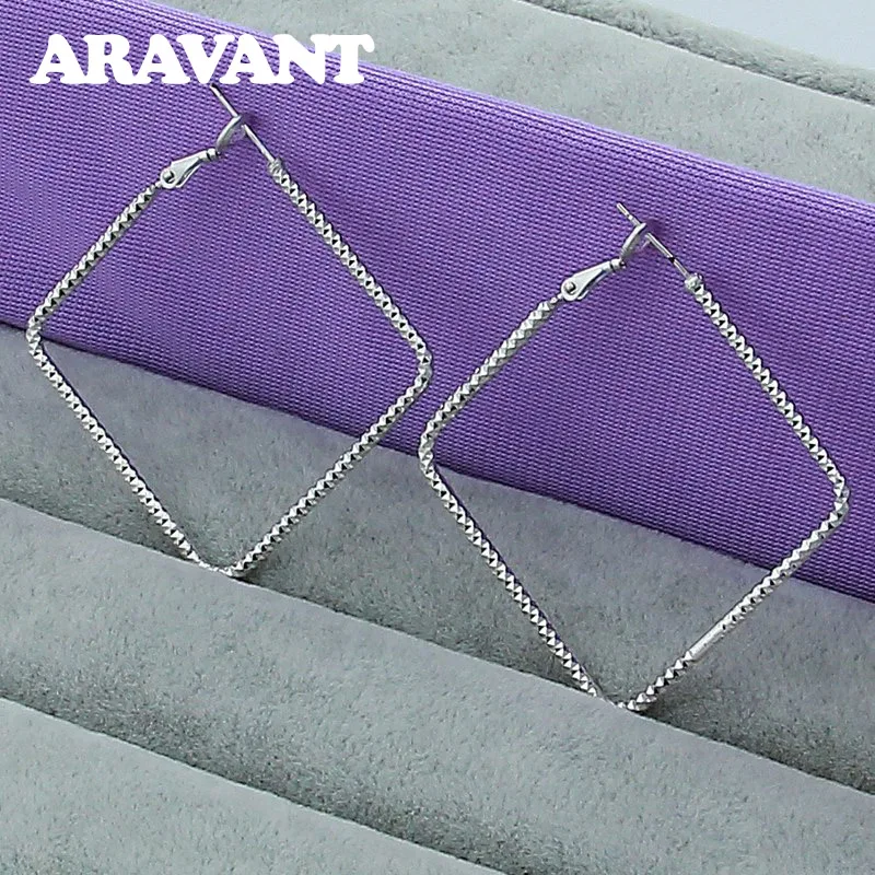 New Fashion 925 Silver Vintage Square Hoop Earrings For Women Fashion Jewelry Gifts
New Fashion 925 Silver Vintage Square Hoop Earrings For Women Fashion Jewelry Gifts