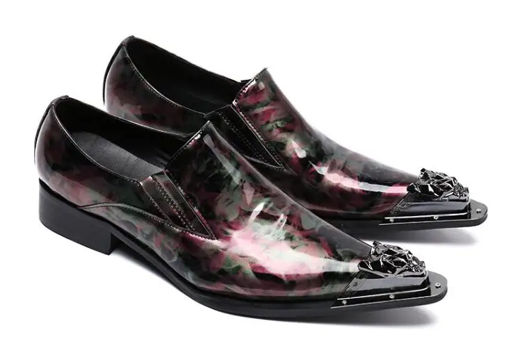 Personalized business casual iron head men shoes pointed toe low top slip-on lazy leather shoes printed men shoes
Personalized business casual iron head men shoes pointed toe low top slip-on lazy leather shoes printed men shoes