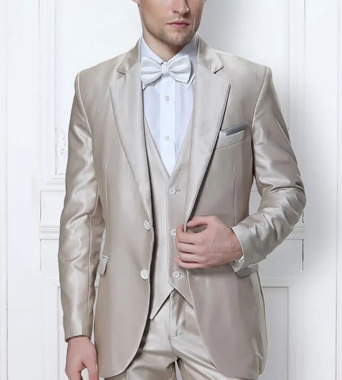 New Style Champagne Groom Tuxedos Notch Lapel Groomsmen Men Wedding Suits( jacket+Pants+vest+tie)
New Style Champagne Groom Tuxedos Notch Lapel Groomsmen Men Wedding Suits( jacket+Pants+vest+tie)