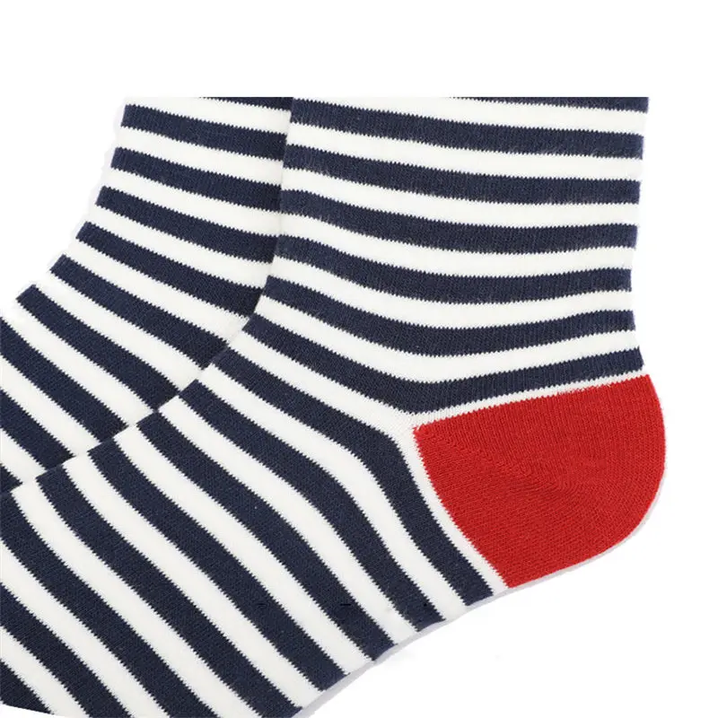 Socks For Women Personality Cotton Striped Print Elastic Force Socks European And American Style Girl Mid Socks Breathable
Socks For Women Personality Cotton Striped Print Elastic Force Socks European And American Style Girl Mid Socks Breathable