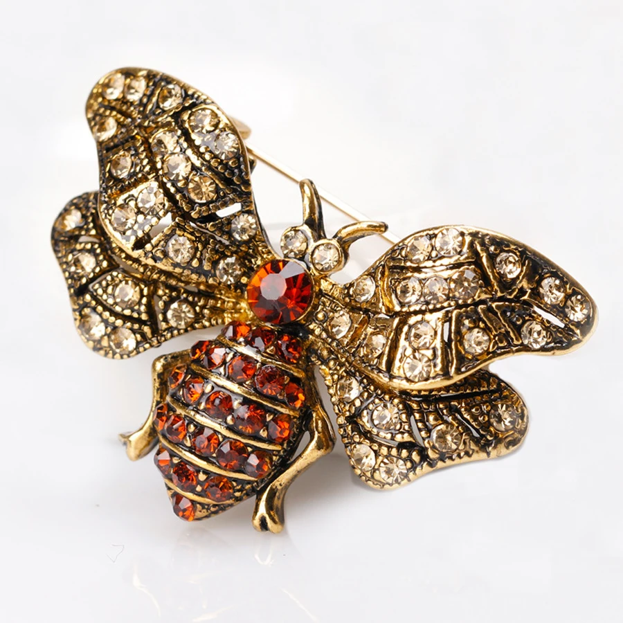 Chic Charming Bee Rhinestone Brooch for Women Vintage Cute Insect Crystal Brooches Pins Fashion Jewelry Gifts XZ106
Chic Charming Bee Rhinestone Brooch for Women Vintage Cute Insect Crystal Brooches Pins Fashion Jewelry Gifts XZ106