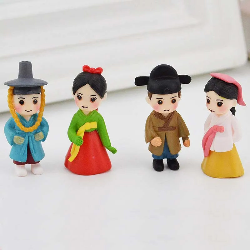 4pcs/set Korean lovers Ornament Micro Toy World Bonsai Garden Small Ornament Landscape Funny Toys for Children Micro landscape
4pcs/set Korean lovers Ornament Micro Toy World Bonsai Garden Small Ornament Landscape Funny Toys for Children Micro landscape