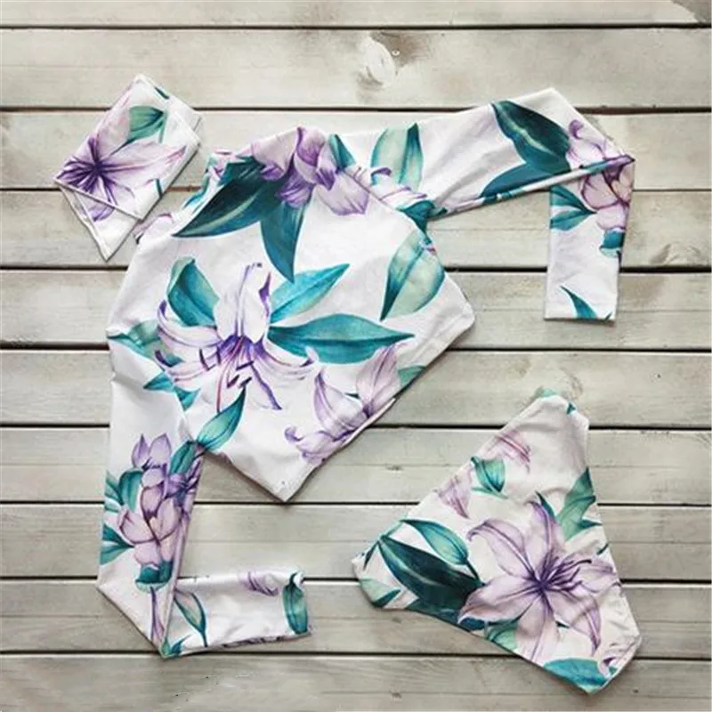 Sexy Women's Swimwear Long Sleeve Print Zipped Bikini Set Summer Beach Swimsuit 3pcs Lady biquinis feminino 2019 Newest Hot Sale
Sexy Women's Swimwear Long Sleeve Print Zipped Bikini Set Summer Beach Swimsuit 3pcs Lady biquinis feminino 2019 Newest Hot Sale