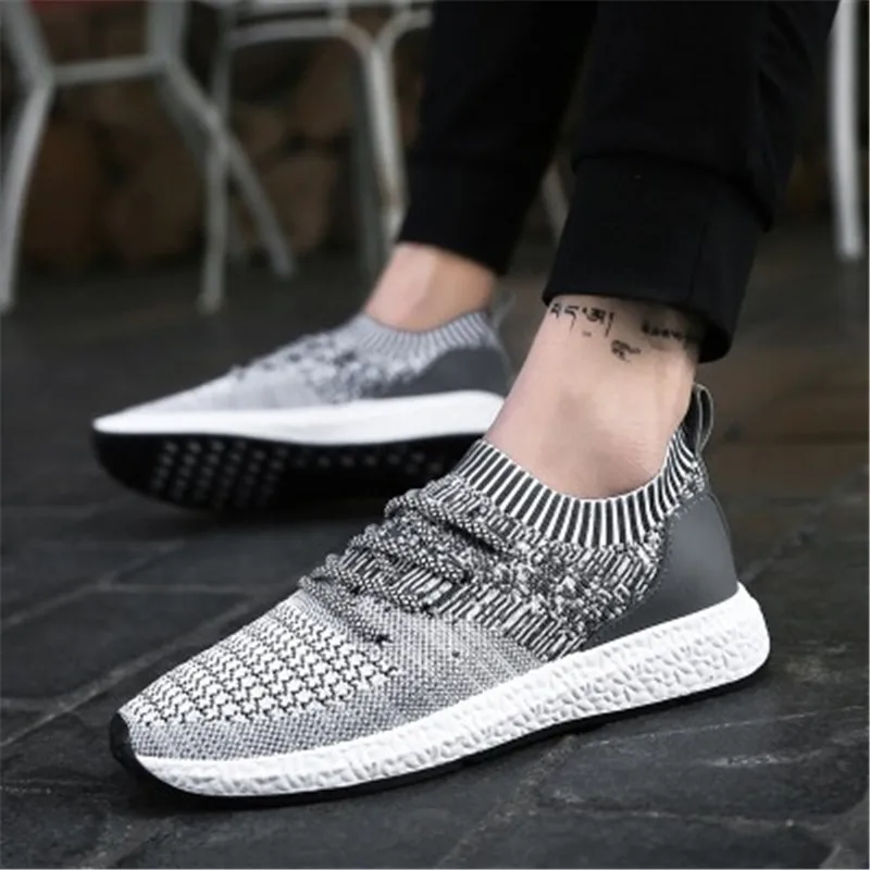 KipeRann men's shoes men's sports shoes 2019 lightweight fashion outdoor jogging men's running shoes Zapatillas Hombre Deportiva
KipeRann men's shoes men's sports shoes 2019 lightweight fashion outdoor jogging men's running shoes Zapatillas Hombre Deportiva