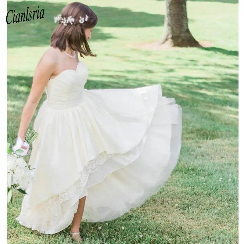 Off Shoulder 2020 Hi-Lo Country Wedding Dresses Sweetheart Pleats Tired Skirt Lace Bohemian Custom Made Plus Size Wedding Dress
Off Shoulder 2020 Hi-Lo Country Wedding Dresses Sweetheart Pleats Tired Skirt Lace Bohemian Custom Made Plus Size Wedding Dress