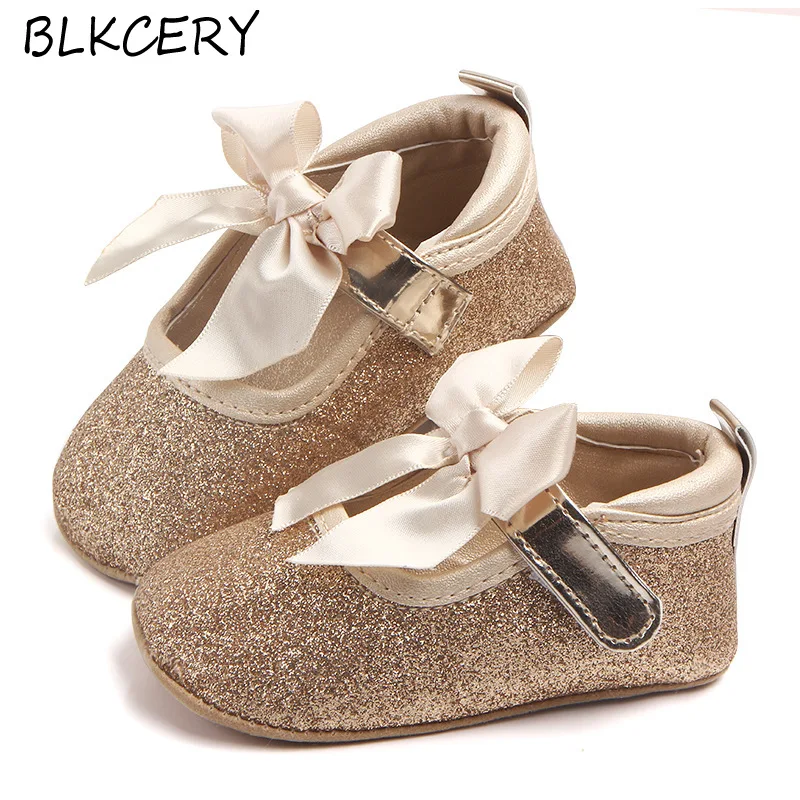 Baby Girl Shoes Newborn Soft Moccasins Gold Moccs Shoes Infant Cute Fashion Bow Toddler 1 Year Old First Walkers Mary Jane Flats
Baby Girl Shoes Newborn Soft Moccasins Gold Moccs Shoes Infant Cute Fashion Bow Toddler 1 Year Old First Walkers Mary Jane Flats