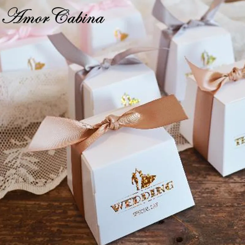 50pcs European small fresh white bronzing trapezoidal candy box party romantic wedding gift box thank you chocolate box
50pcs European small fresh white bronzing trapezoidal candy box party romantic wedding gift box thank you chocolate box