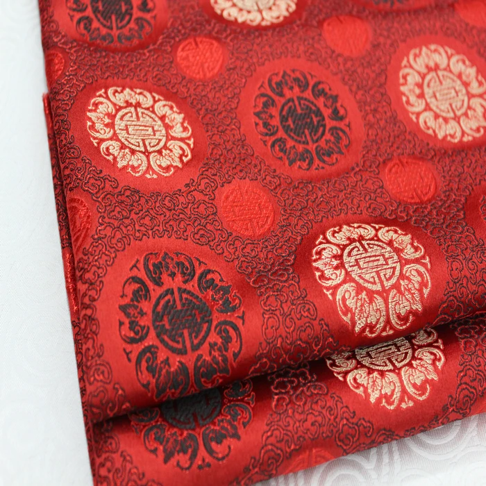 Chinese style Tang suit Mongolian robe Chinese style cotton-padded jacket fabric pillow jacquard brocade fabric
Chinese style Tang suit Mongolian robe Chinese style cotton-padded jacket fabric pillow jacquard brocade fabric