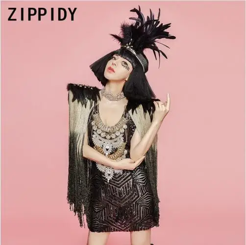 Fashion Sexy Tassel Sequins Dress Black Feather Headdress Rhinestones Nightclub Show Women's Birthday Party Dresses
Fashion Sexy Tassel Sequins Dress Black Feather Headdress Rhinestones Nightclub Show Women's Birthday Party Dresses