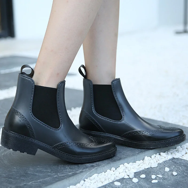 new Short tube ankle water shoes ladies rain boots PVC fashion trend non-slip wear-resistant women rubber shoes
new Short tube ankle water shoes ladies rain boots PVC fashion trend non-slip wear-resistant women rubber shoes