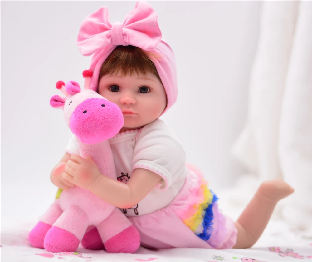 Suitable for children 40cm Silicone Reborn Baby Doll Girl Soft alive Vinyl Fashion Dolls Lifelike Babie Boneca Bebe Reborn Menin
Suitable for children 40cm Silicone Reborn Baby Doll Girl Soft alive Vinyl Fashion Dolls Lifelike Babie Boneca Bebe Reborn Menin