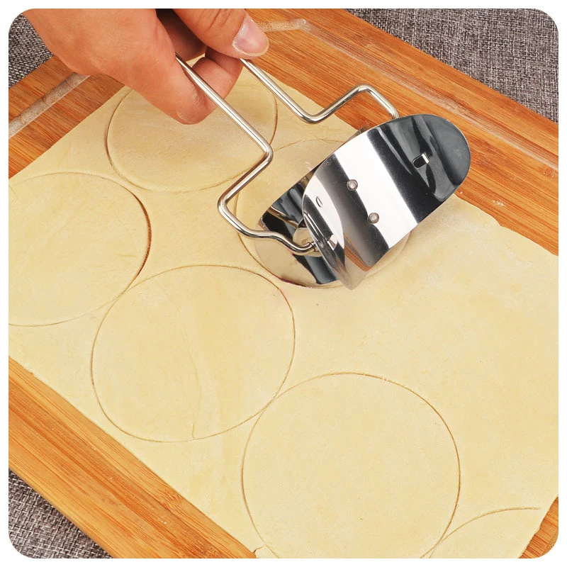 DIY Dumpling Cutter Mold Stainless Steel Dumplings Wrappers Dough Cutter Maker Dumpling Mold Wrapper Dough Cutting Tools
DIY Dumpling Cutter Mold Stainless Steel Dumplings Wrappers Dough Cutter Maker Dumpling Mold Wrapper Dough Cutting Tools